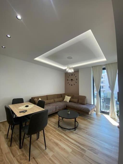 Flat To Rent In Sarande
