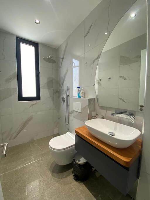 Flat To Rent In Apartment Sarande